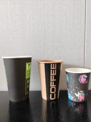 Newtop 3-16oz Μηχανή κατασκευής χαρτιάς πλήρως αυτόματη 65-85pcs/min Στο Πακιστάν Εξωτερικό μέγεθος 2130x1150x1900mm 1870 kg