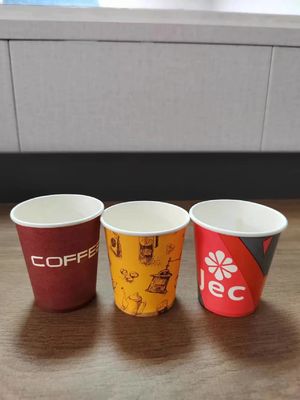 Το πιο δημοφιλές 2-16oz μηχανή για την κατασκευή καφέ με πλήρως αυτόματη επεξεργασία και τύπου αναδίπλωσης χαρτιού