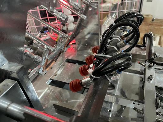 Ενίσχυρη μηχανή για την παρασκευή καφέ με χάρτινη κούπα 4kW πλήρως αυτόματη 70-90pcs/min Συστασία ρεύματος 380V 50Hz