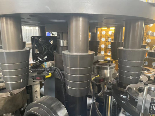 380V 50HZ τάση αυτόματη μηχανή αφρώδης φλιτζάνι καφέ χαρτιού για την κατασκευή φλιτζάνων χαρτιού υψηλής ταχύτητας